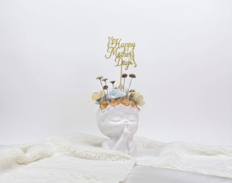 Vaso "Face" com Arranjo Floral — Dia da Mãe