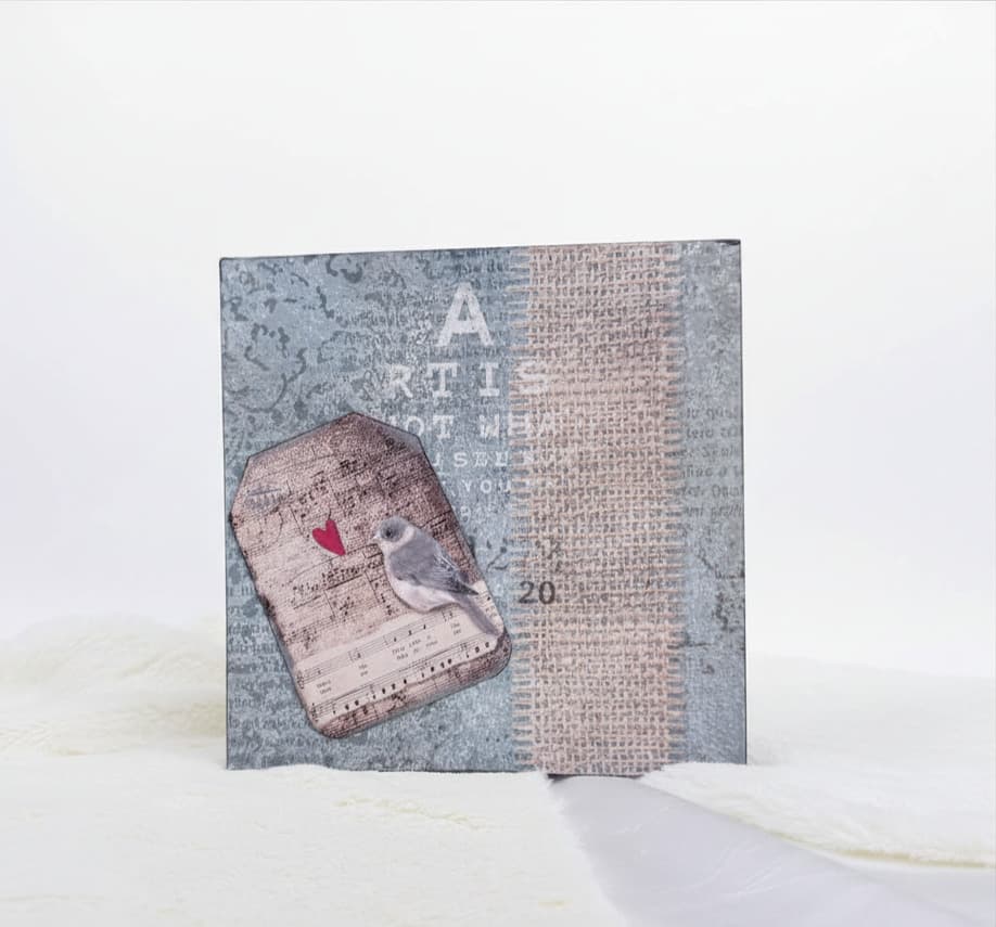 caixinha de madeira decorada com papel screpbook "O Artista"
