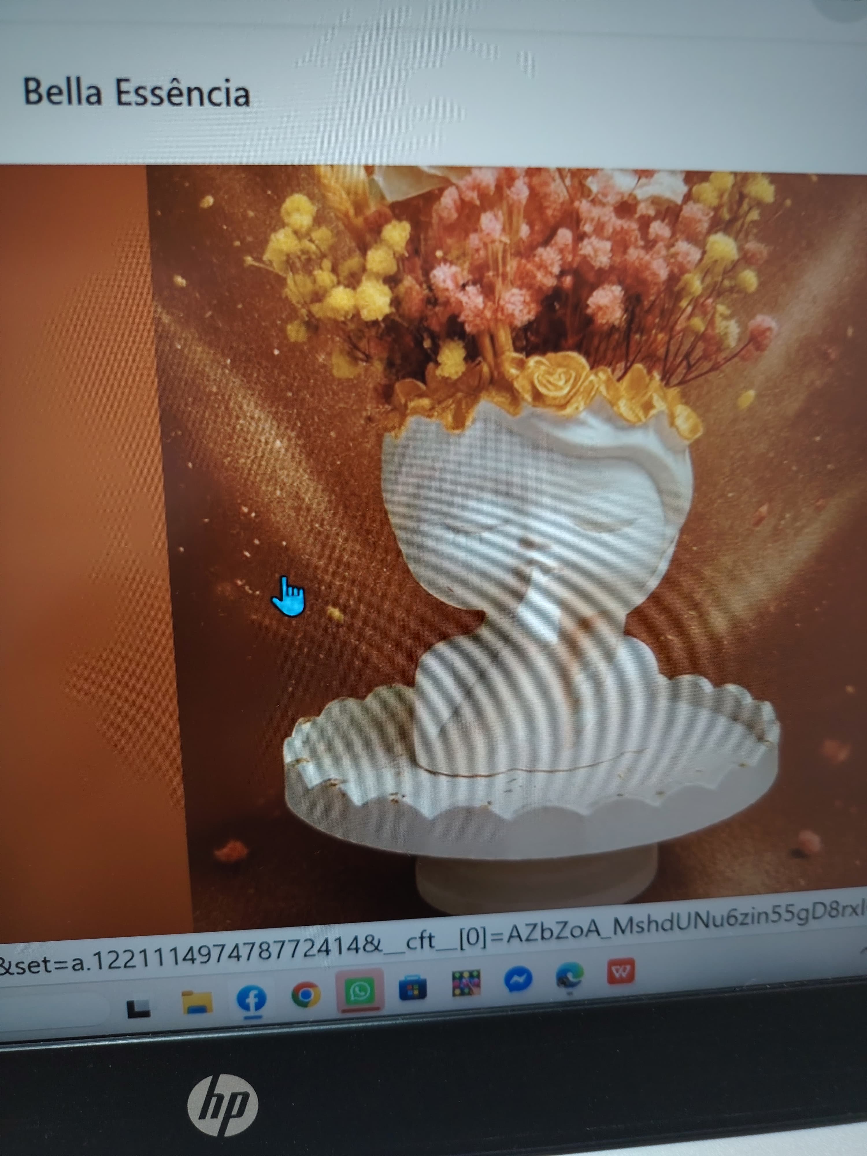 Vaso "Face" com Arranjo Floral — Dia da Mãe